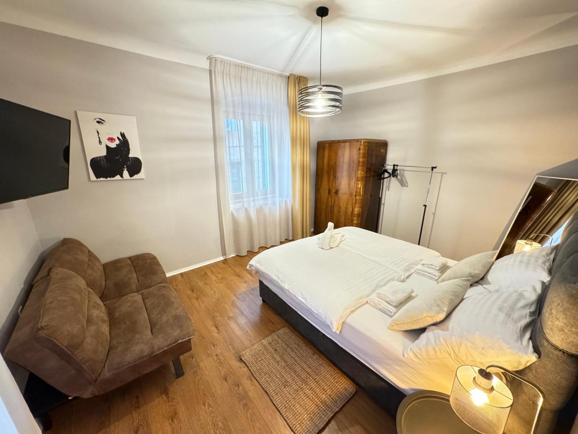 Four Seasons Appartement Rijeka Buitenkant foto